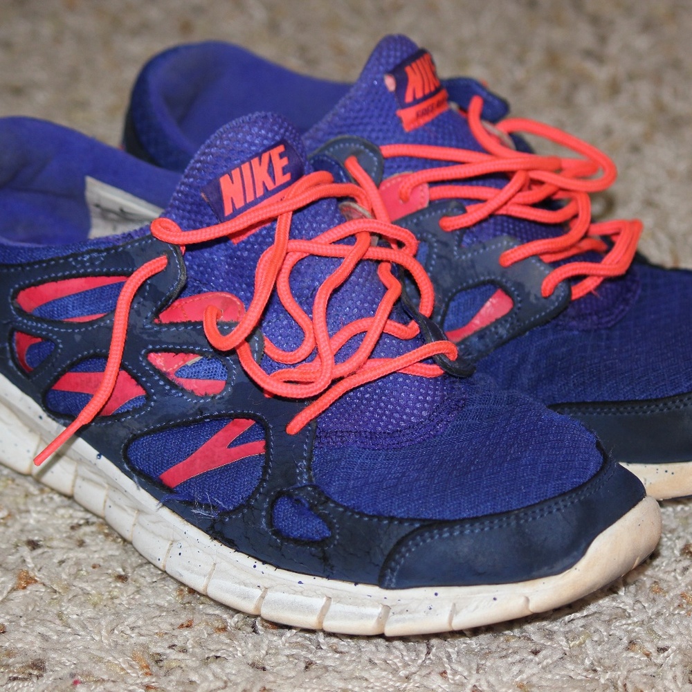 Nike FREE RUN 2 size 11.5